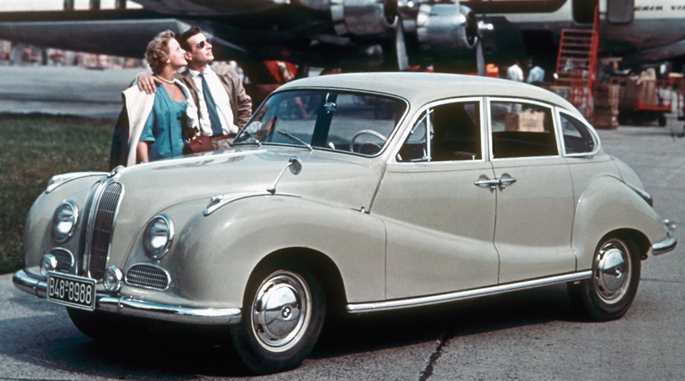 L’histoire de BMW: du moteur d’avion à une icône automobile