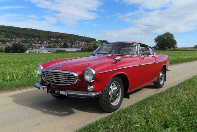 Volvo P1800 S rouge