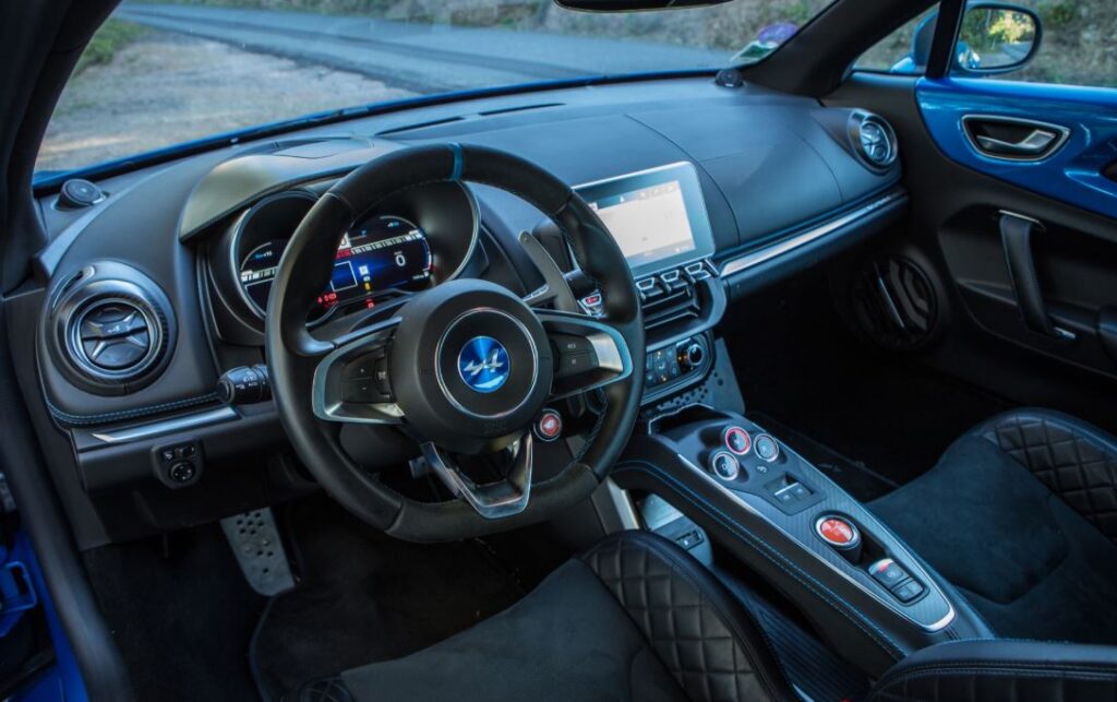 Direction automobile volant Alpibe A110