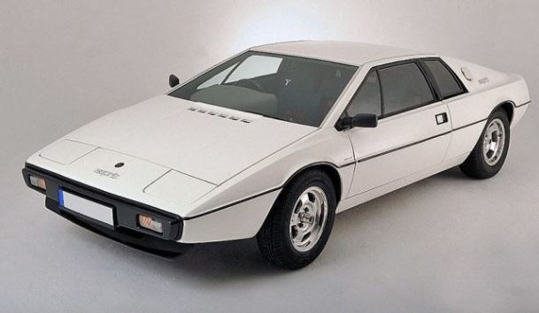 Lotus Esprit S1 blanche