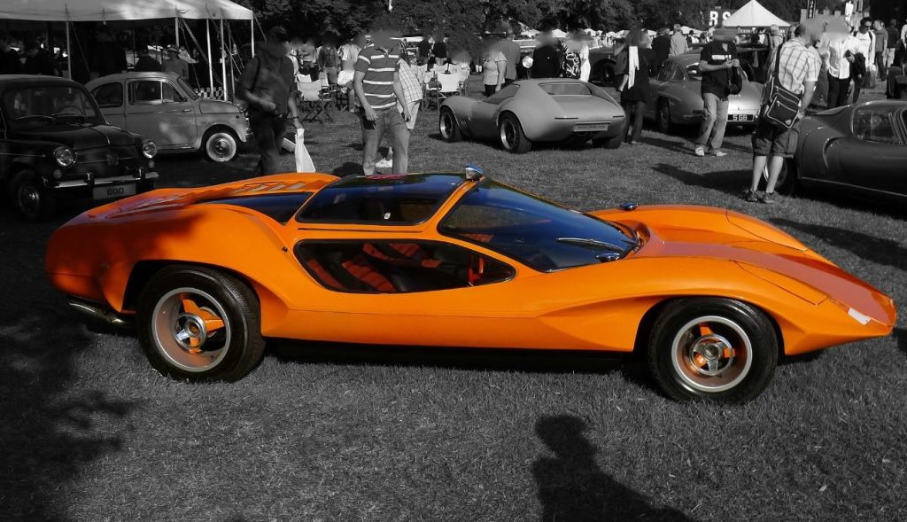 Orange mécanique voiture Probe 16