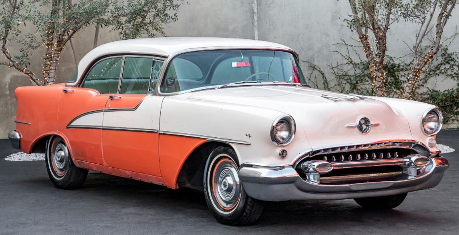 Sorties de grange intéressantes semaine 21-3 Oldsmobile 88 Holiday