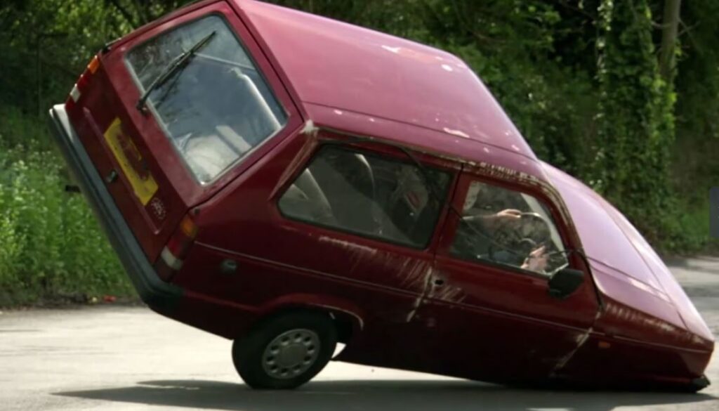 Véhicules à trois roues Reliant Robin en situation instable