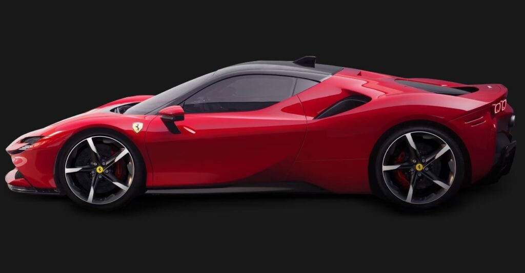 Ferrari SF90 Stradale vue de coté
