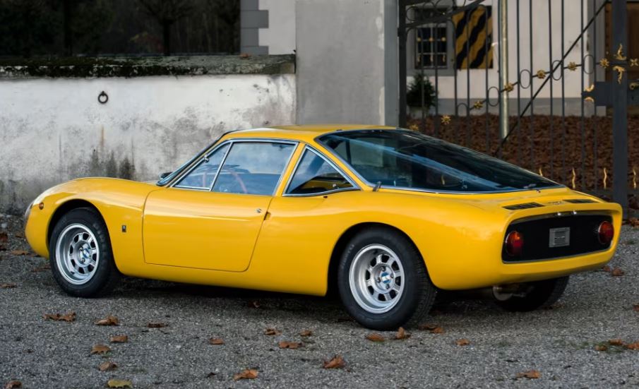 Histoire de De Tomaso Modèle Vallelunga