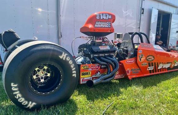 Small block VS Big block dragster Radial Big block Chevy