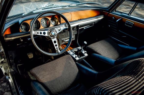 Intérieur de la BMW 3.0 CSL