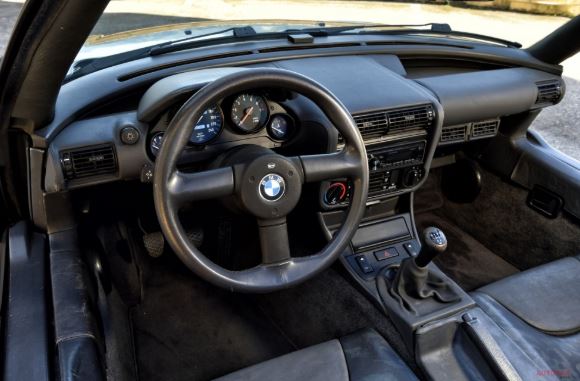 Intérieur de la BMW Z1