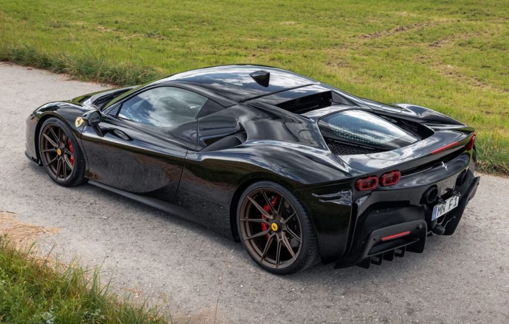 Ferrari SF90 Stradale la révolution hybride