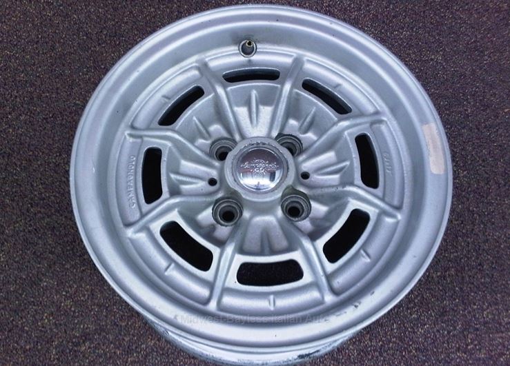 Jantes magnésium Campagnolo pour Fiat 124,131 et Lancia