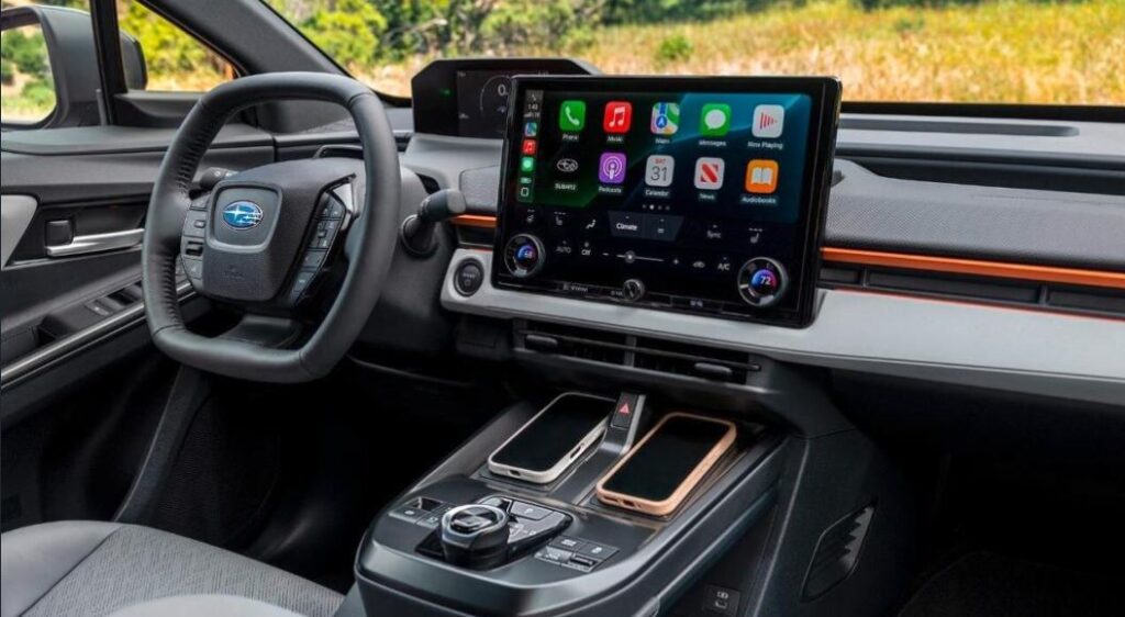 Subaru modèles électriques intérieur