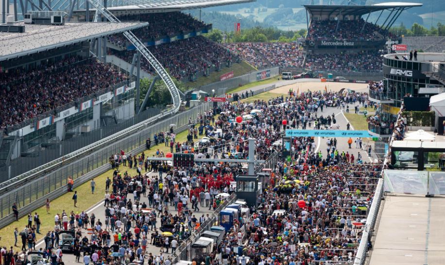 Circuit du Nürburgring les tribunes