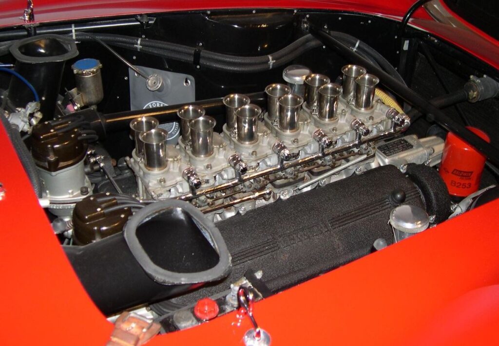 Ferrari 250 GTO moteur