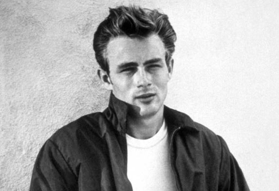 les 5 hommes les plus seduisants qui aimaient les voitures James Dean