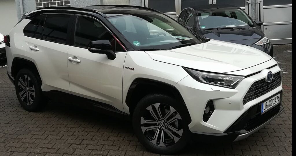 Voitures les plus fiables de 2025 Toyota RAV4 Hybrid 2019