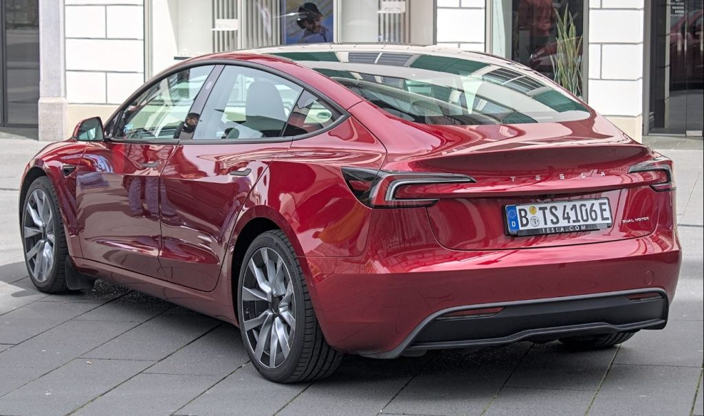 Changer de voiture en 2025 Tesla modèle 3