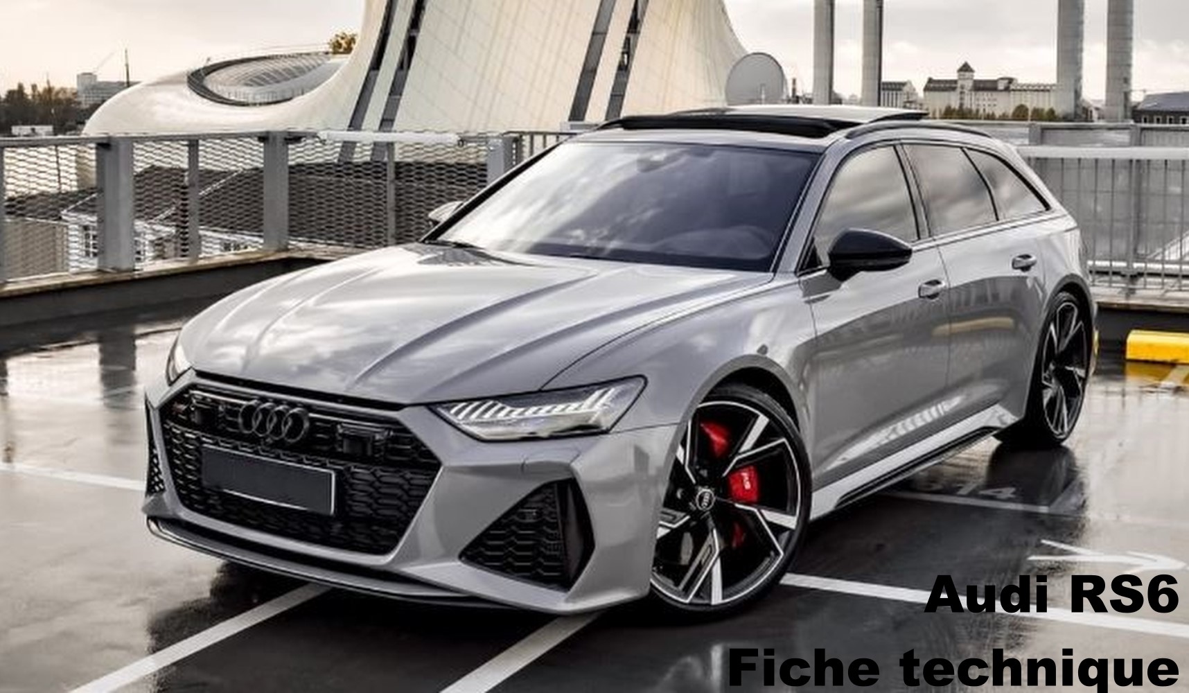 Fiche technique Audi RS6- avant gauche environnement urbain