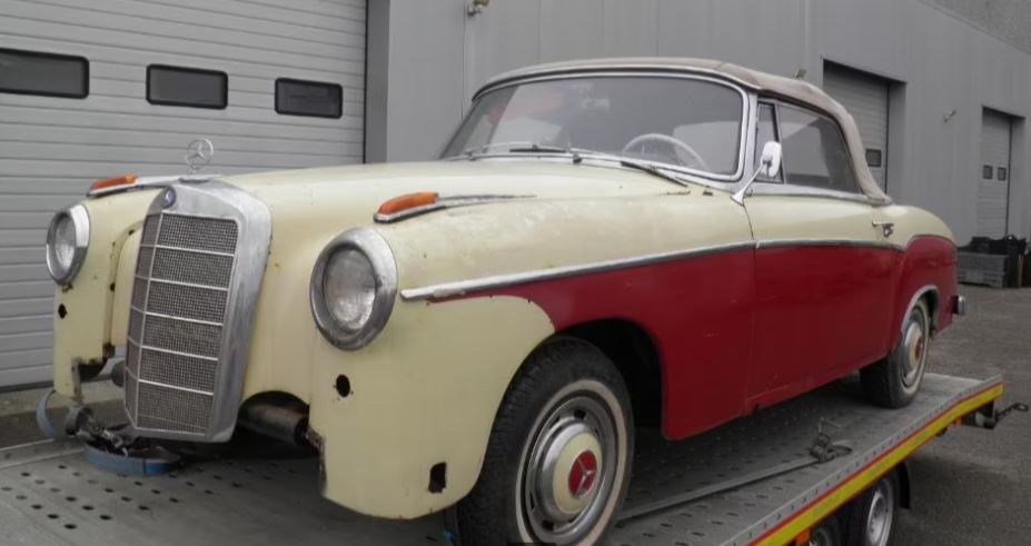 Sorties de grange Mercedes 220 S cabriolet 1960, voiture de collection retrouvée, annonce auto ancienne prix demandé
