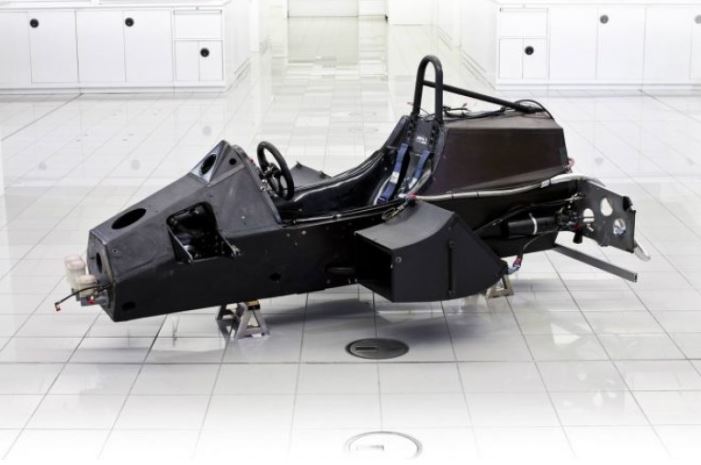 Evolution des materiaux cellule F1 en carbone