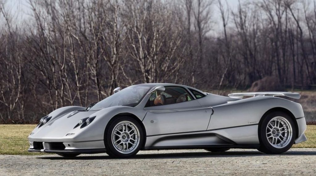 Pagani Zonda C12 de profil