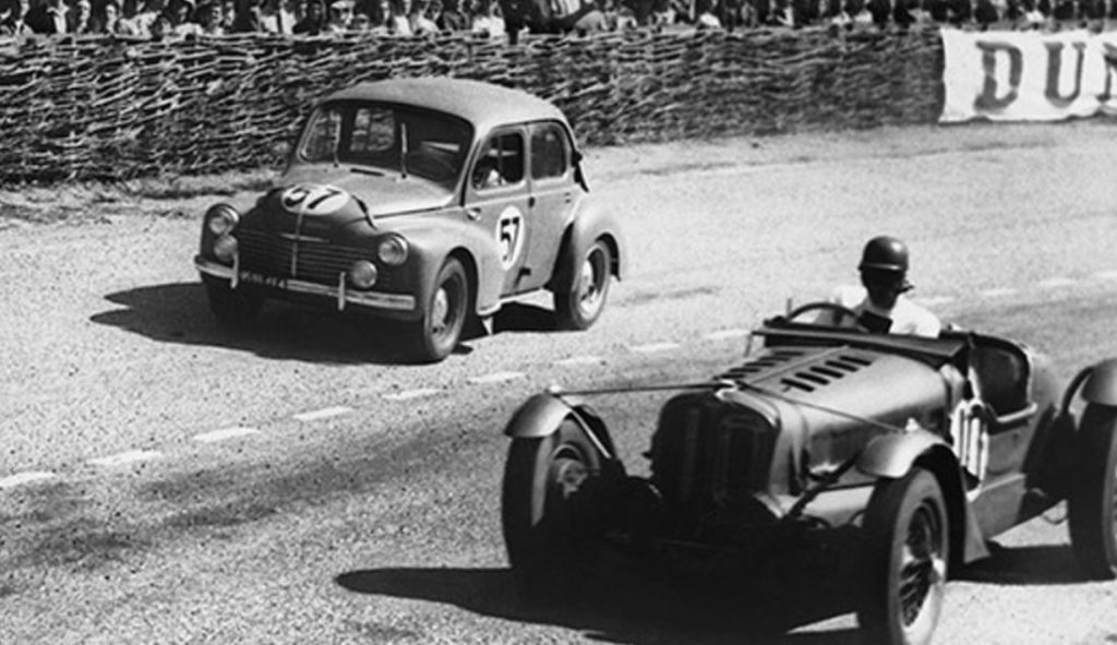 Renault 4 CV aux 24 heures du Mans 1949