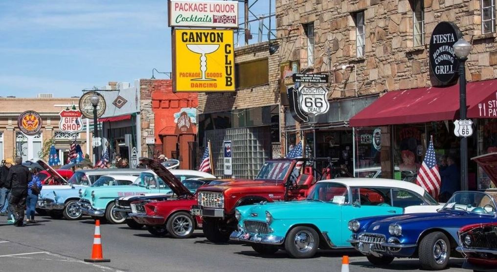 Route 66 classic cars