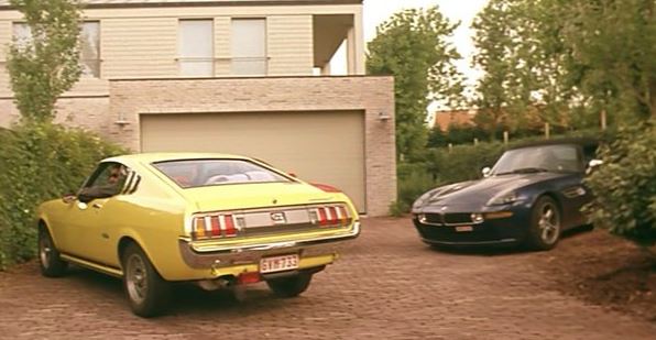 Voitures de Dikkenek Toyota Celica et BMW Z8