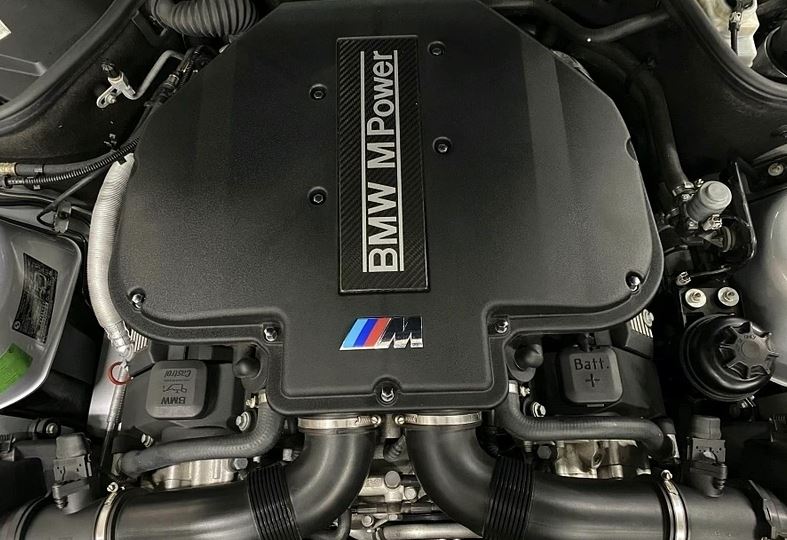BMW Z8 moteur