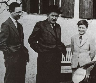 Trois génénerations: Ferry, Ferdinand et Ferdinand Alexander Porsche 1945