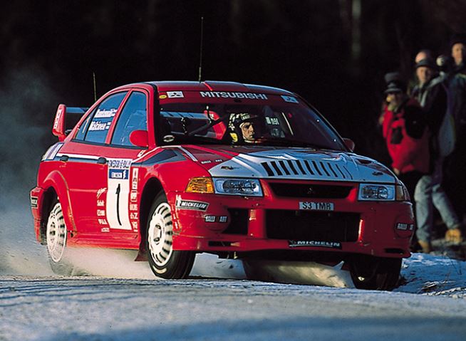 Mitsubishi Lancer Evolution  en rallye