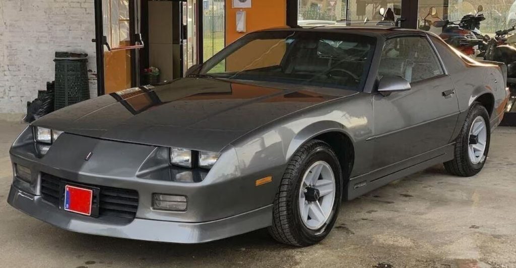 Sorties de grange semaine 5-3 Chevrolet Camaro RS 1991