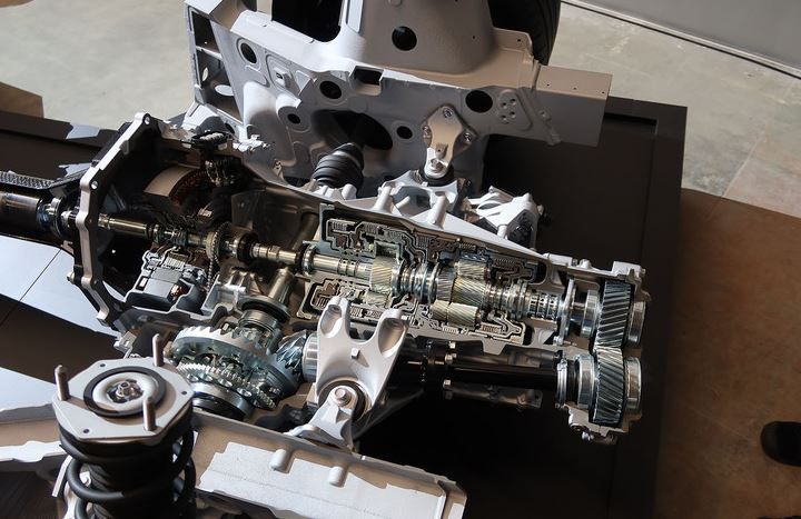 Architecture technique de la Toyota GR GT, boite