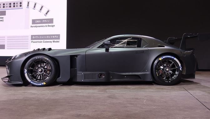 Toyota Gr GT3 de coté