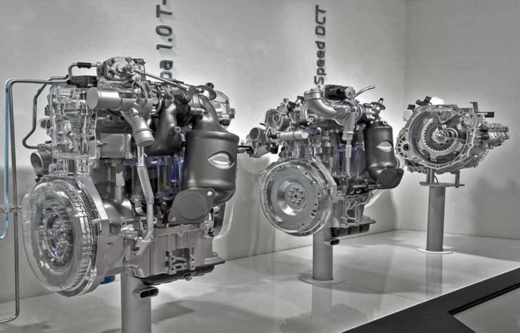 Moteur Hyundai moderne illustrant le downsizing automobile et la réduction de cylindrée