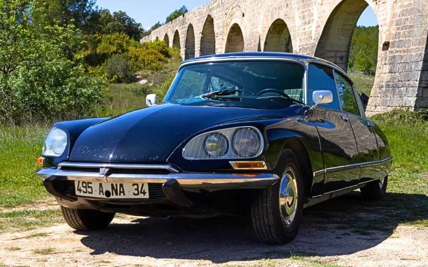 Fiche technique Citroën DS 23 IE (1973-1975)