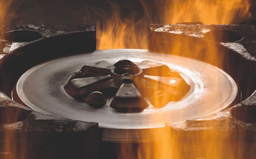 Outillage industriel pour l’emboutissage à chaud de pièces en aluminium