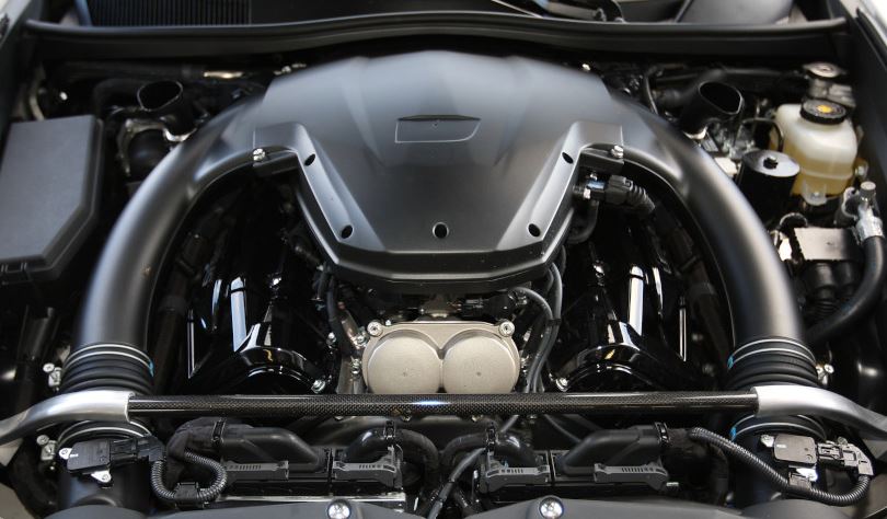 Moteur V10 atmosphérique de la Lexus LFA, développé avec Yamaha pour les hauts régimes.