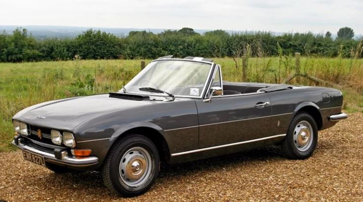 Profil Peugeot 504 Cabriolet, ligne Pininfarina et proportions élégantes