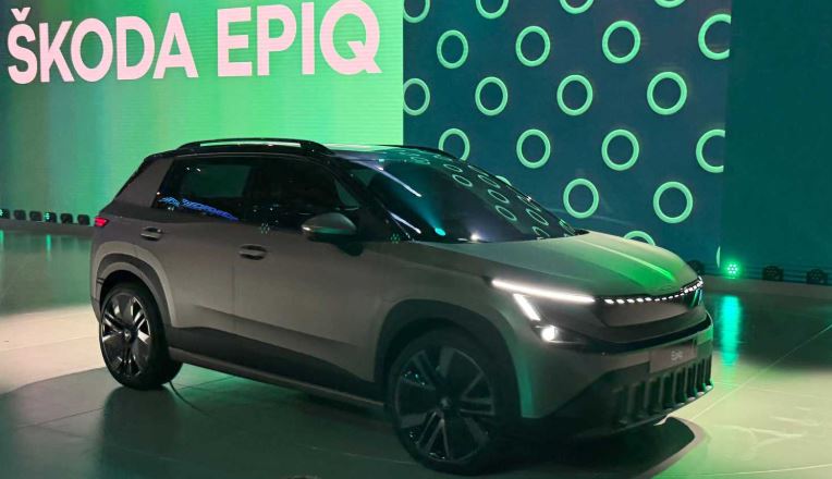 Skoda Epiq vue avant droite lors d’une présentation publique