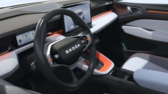 Intérieur du Skoda Epiq avec tableau de bord numérique et écran central tactile