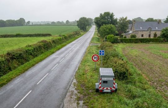 Radar autonome installé sur route secondaire limitée à 70 km/h