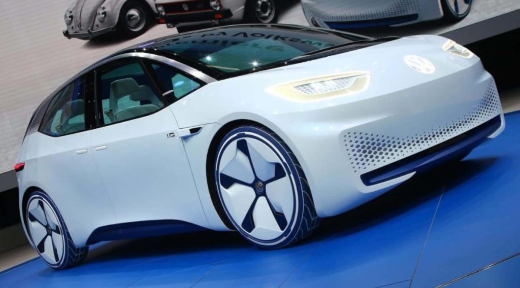 Concept-car Volkswagen à hydrogène exposé en salon, aperçu d’un projet resté sans suite industrielle