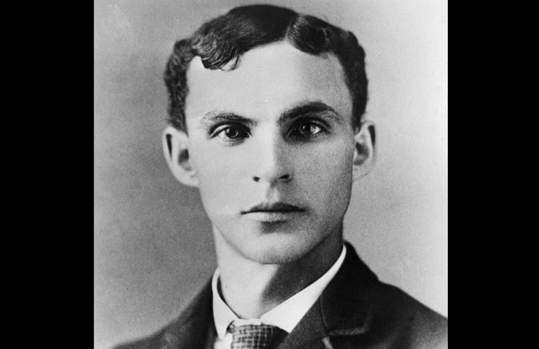 portrait de Henry Ford jeune vers 1888 futur fondateur de Ford Motor Company