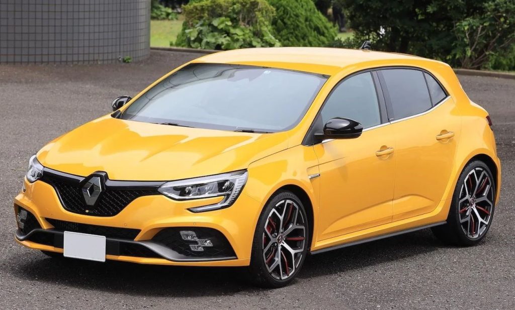 Renault Mégane 3 RS jaune vue trois quarts avant compacte sportive française