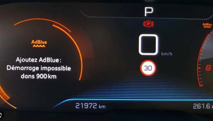 Alerte AdBlue ajout nécessaire avec compteur avant blocage démarrage 900 km