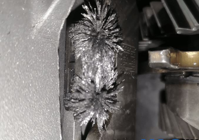 limaille metal sur aimant usure interne boite DSG probleme mecanique