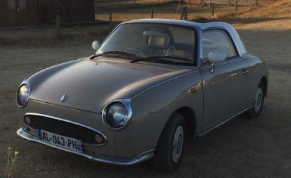 Nissan Figaro 1991 retrouvée en sortie de grange en bon état extérieur