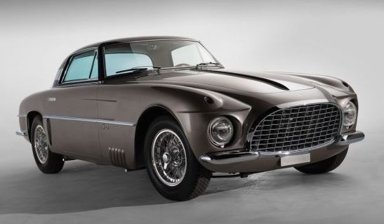 Ferrari 250 Europa carrossée par Vignale en coupé italien élégant