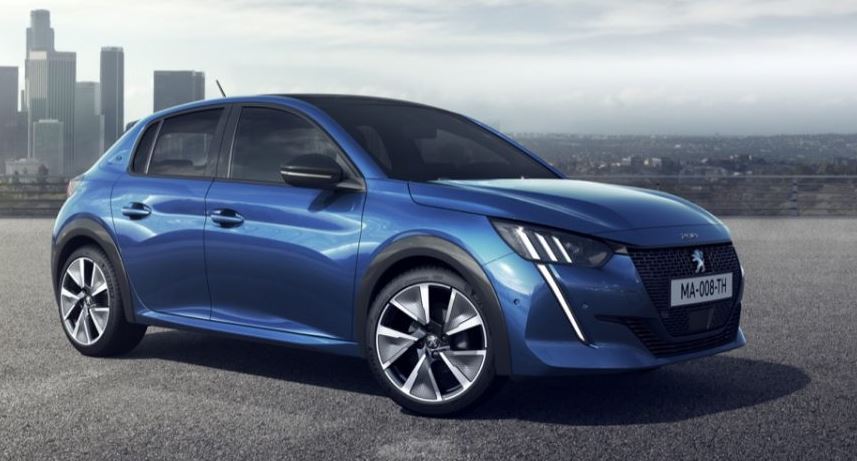 Peugeot E-208 GTI électrique bleue vue avant trois quarts