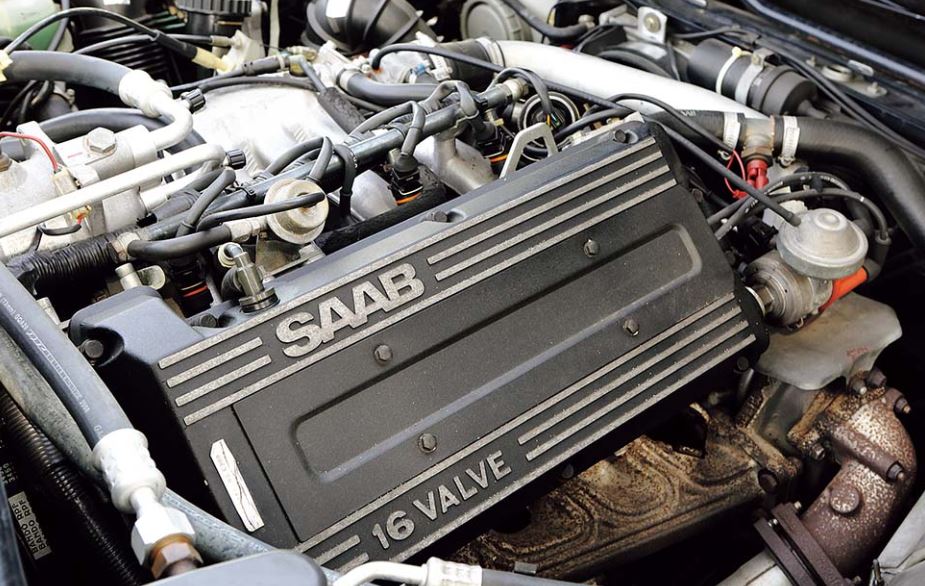 Moteur Saab 900 16 soupapes avec turbo et architecture spécifique